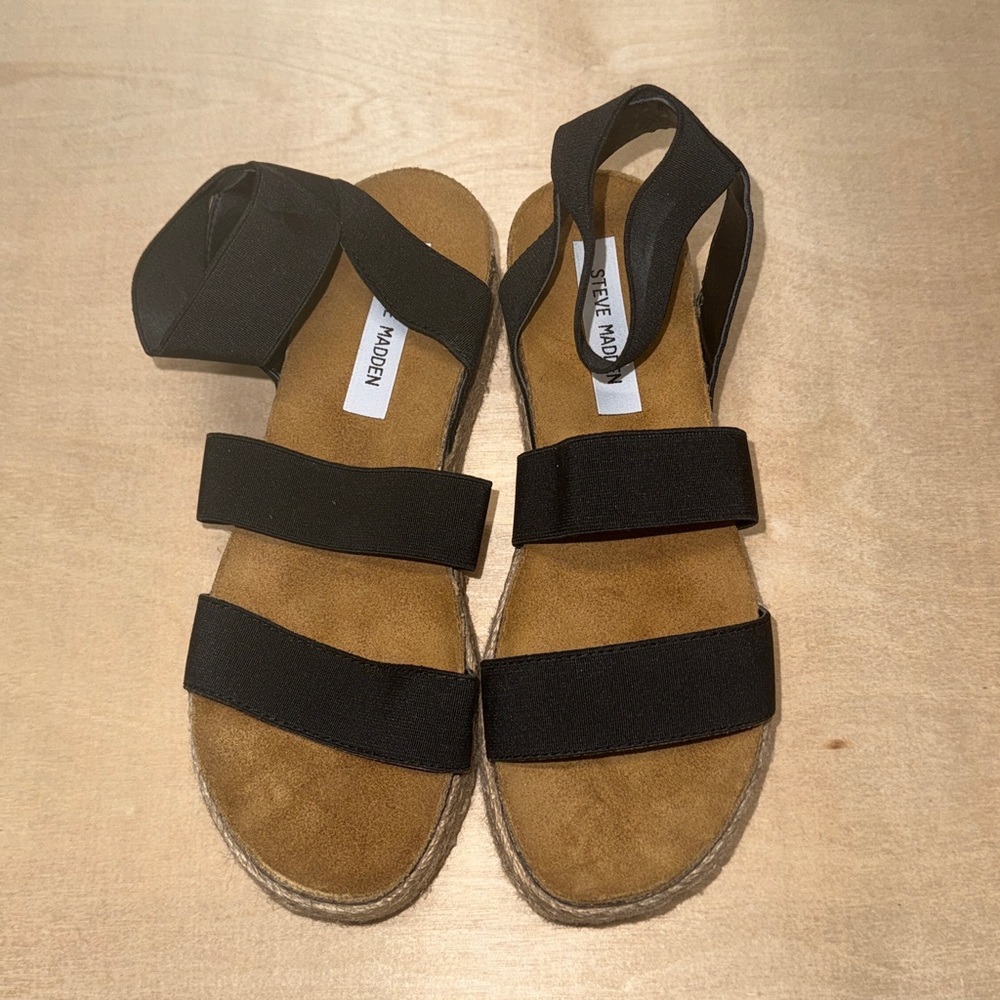 Steve Madden Women's Jaklin Sandal Size 8